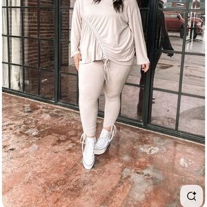 ByEgreis lounge pants size large